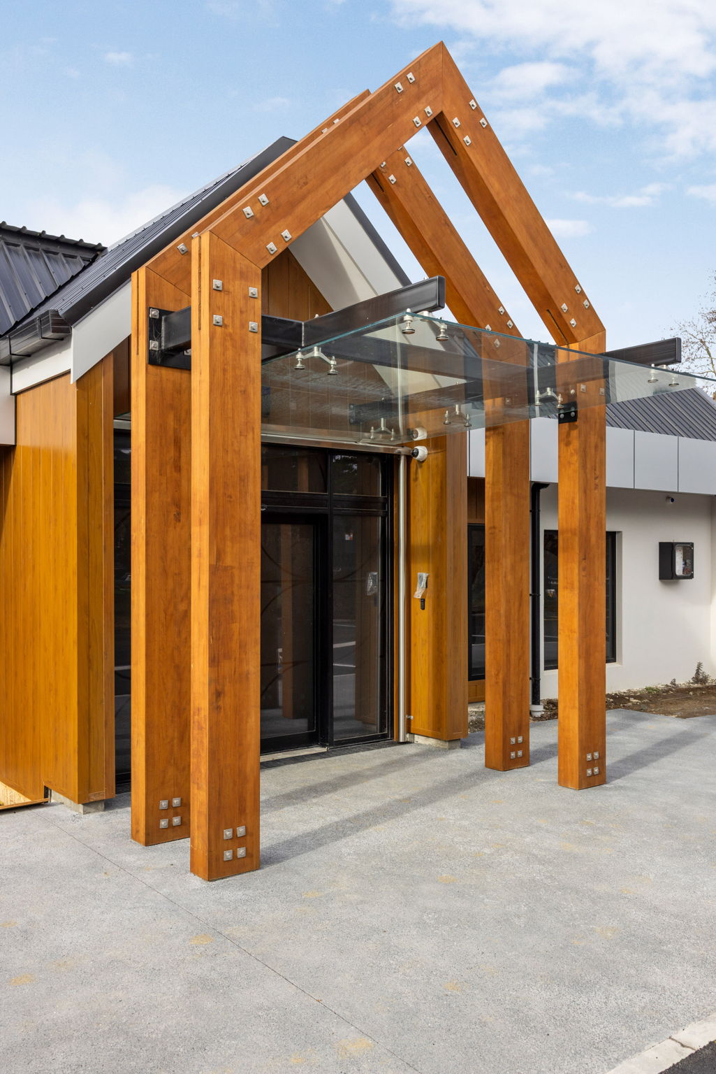 11-web-or-mls-inHouse_AR5_7795