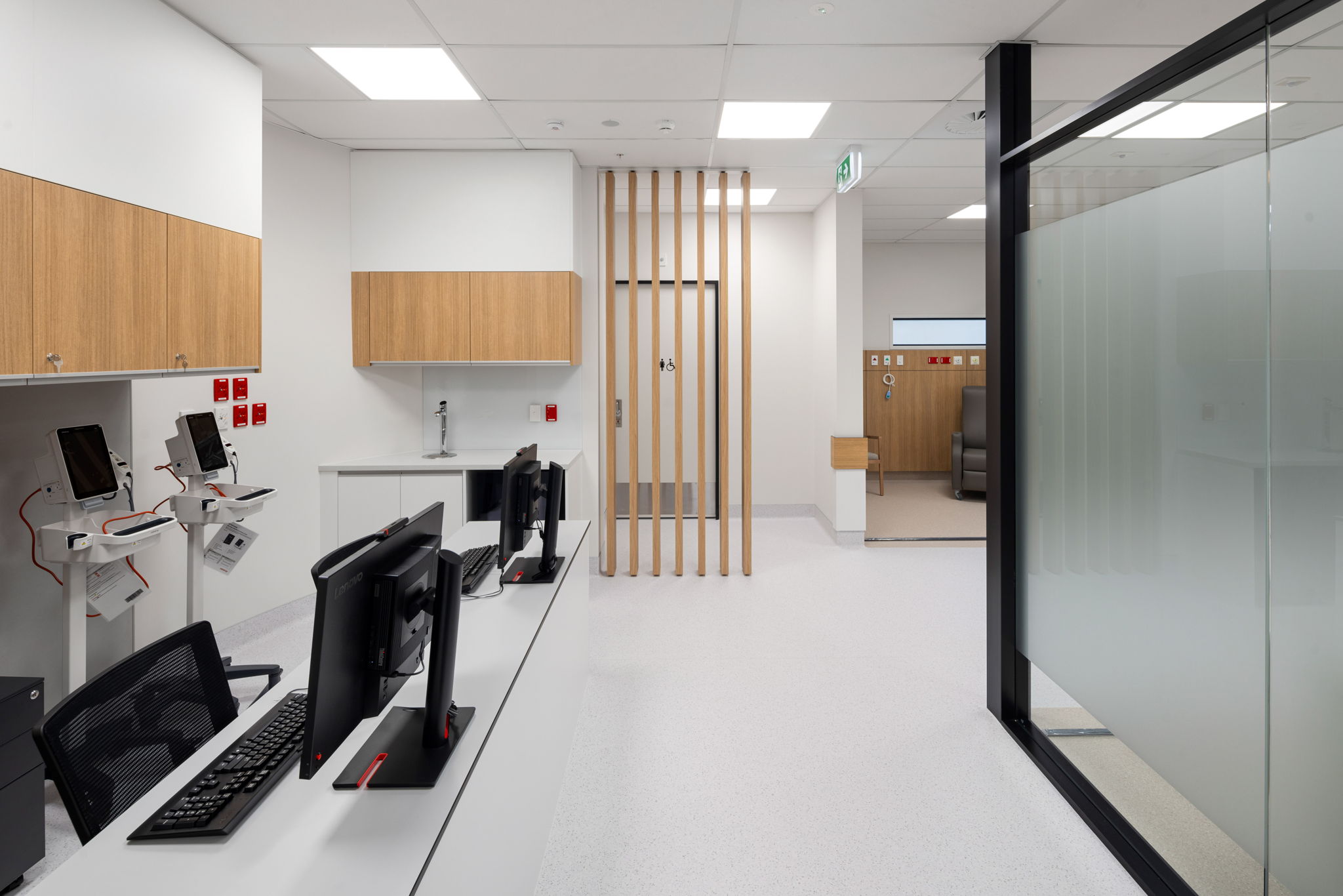 47-web-or-mls-inHouse_AR5_7633