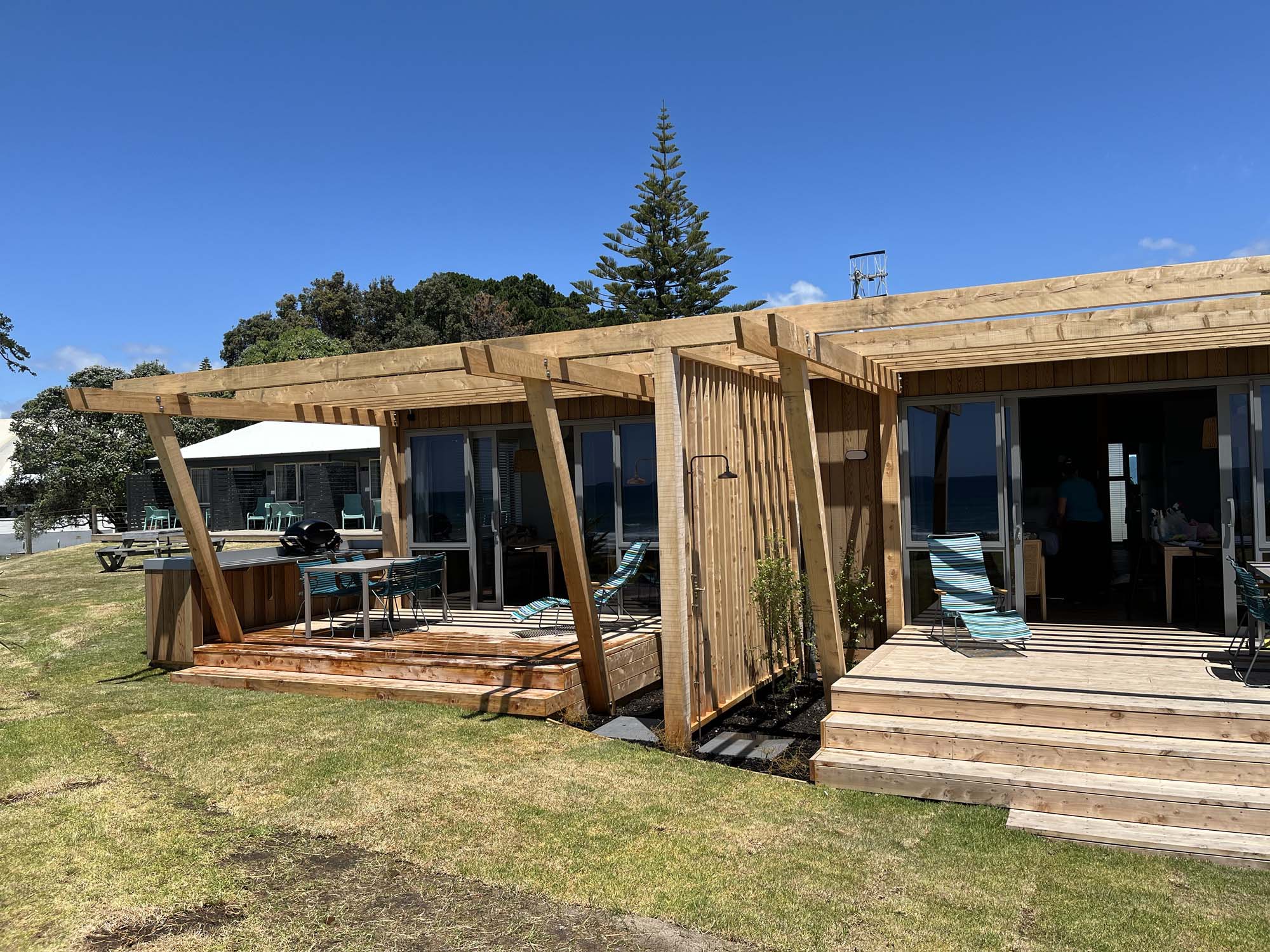 B13FDE0D-656B-4D8D-BB27-16B31DA9220B